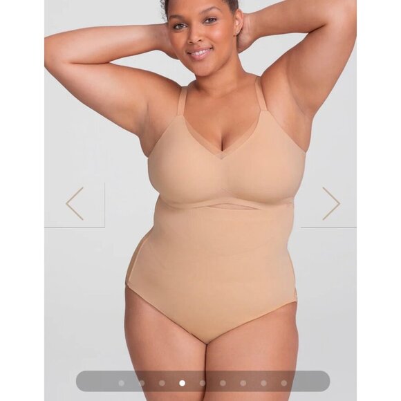 Honeylove Strong Support Mid-Waist Superpower Thong Sand Size Medium - Picture 5 of 10